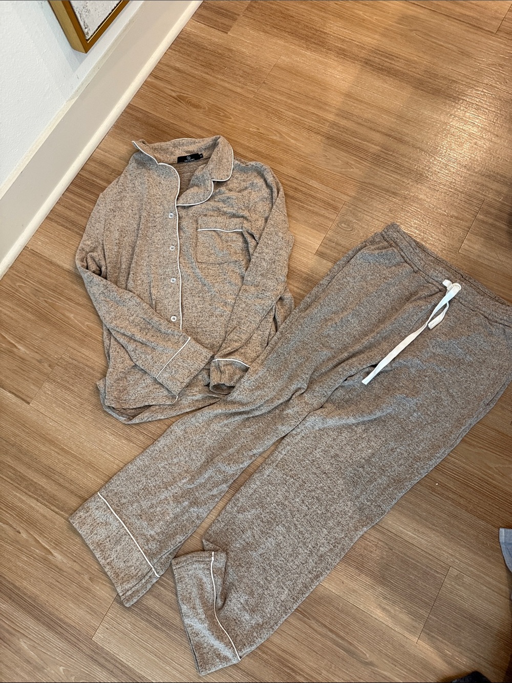 Cozy Two-Piece Pajama Set in Heather Taupe